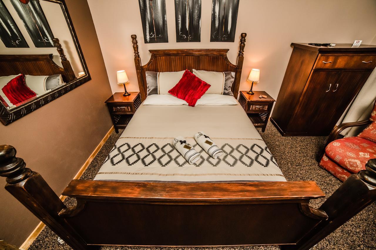 Hotel Butlers Crown Klerksdorp Exterior foto