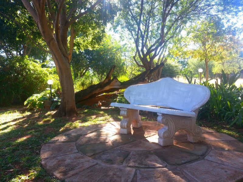 Hotel Butlers Crown Klerksdorp Exterior foto